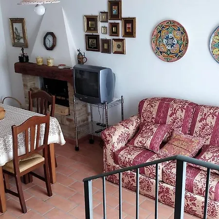 Casa Vacanza L'antico Borgo - Moresco